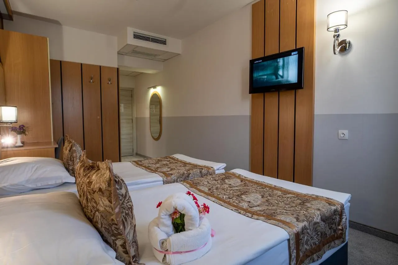 Havana Hotel Golden Sands