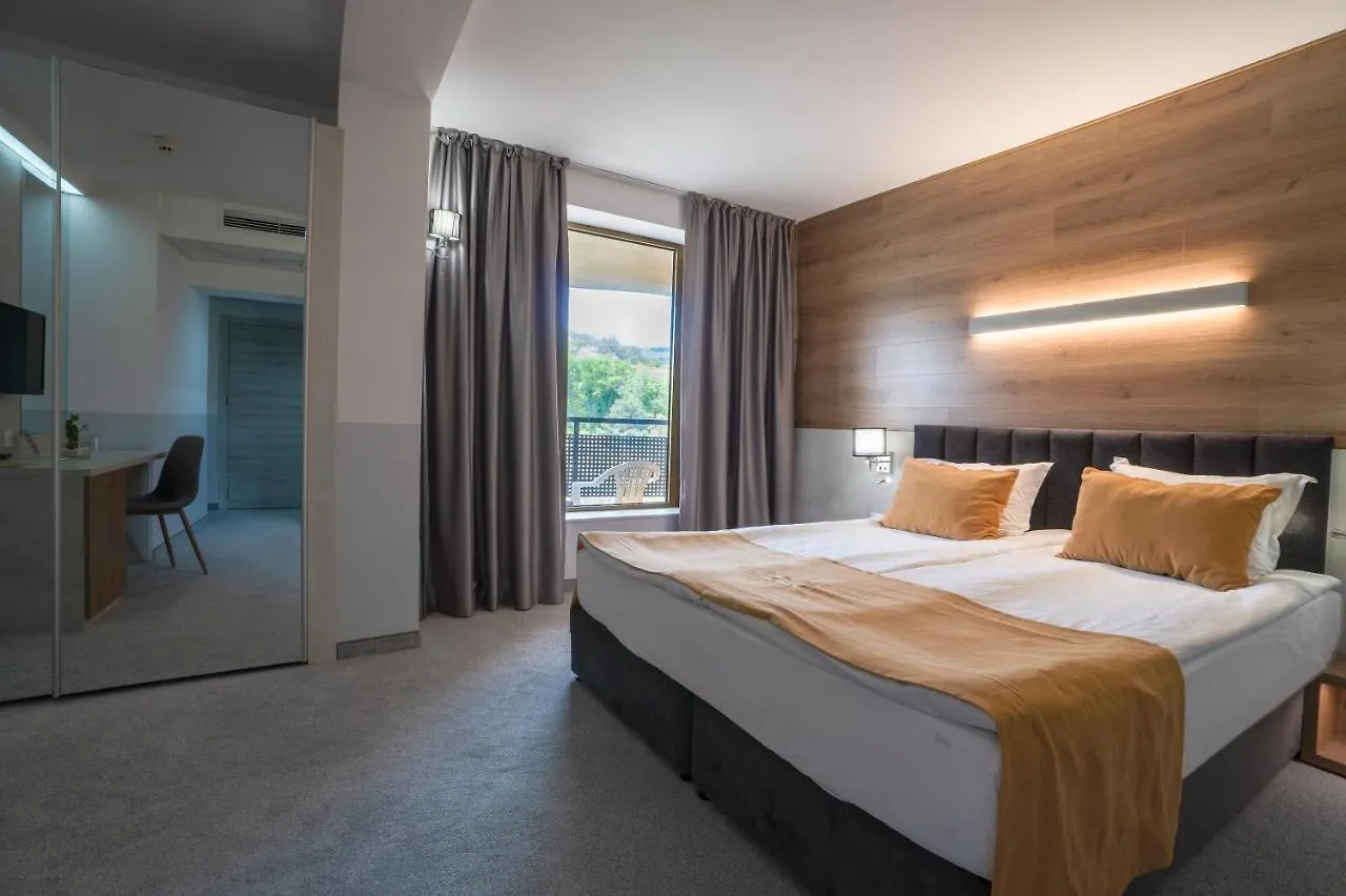 גולדן סנדס Havana Hotel