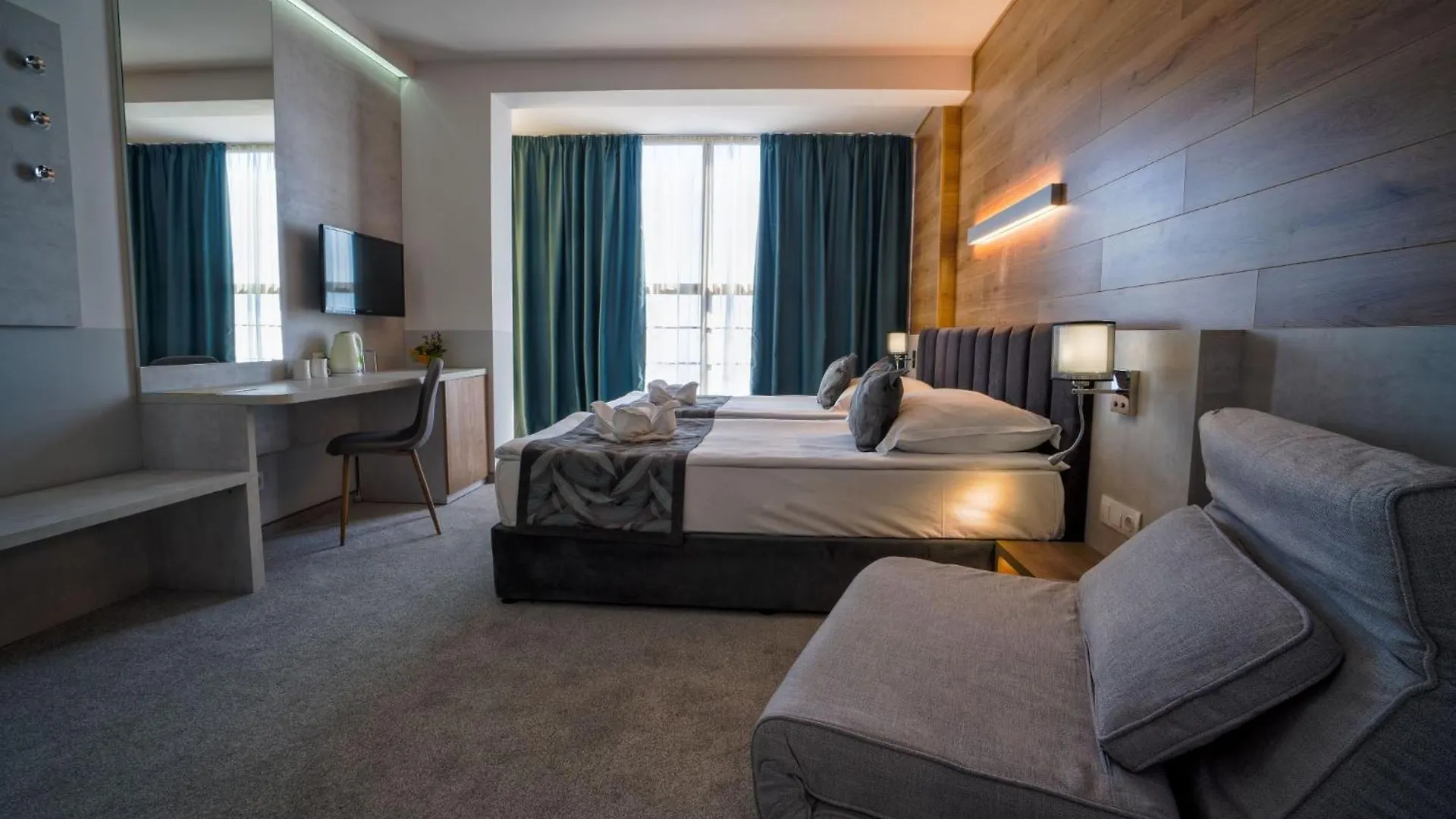 Havana Hotel Golden Sands 4*,  Bulgaria